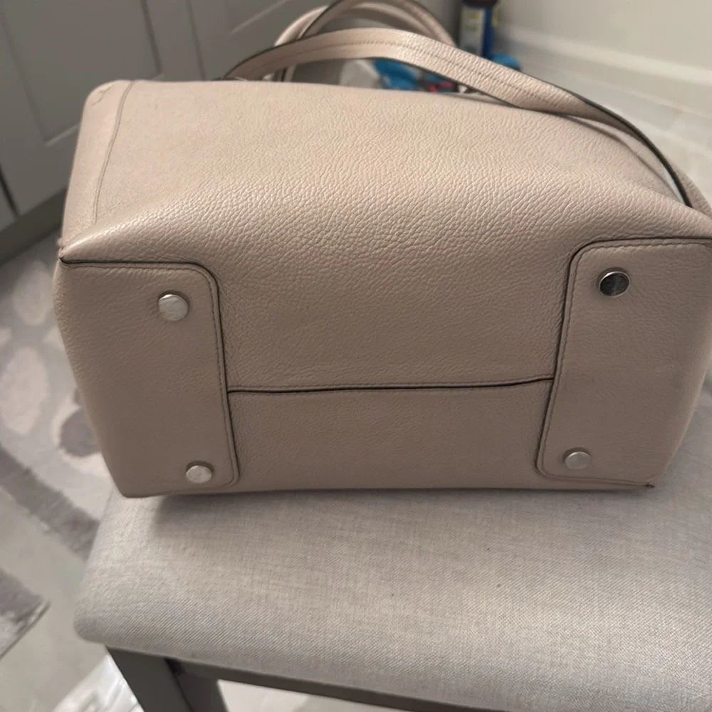 Michael Kors, large gray tote with zipper